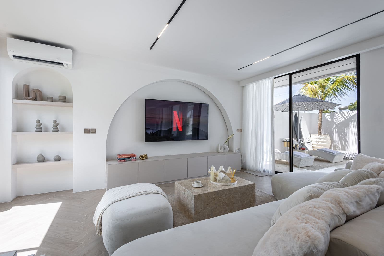 gallery 2