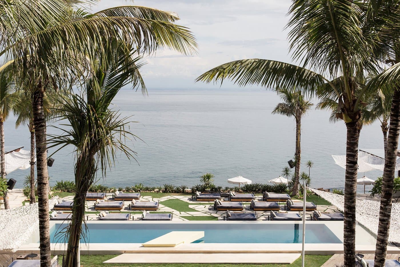 Ulu Cliffhouse Beach Club